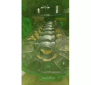 Блок циліндрів б/у трактор-комбайн RG6081 Блок циліндрів б/у трактор-комбайн RG6081